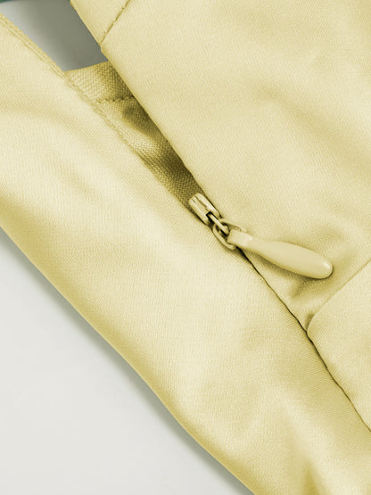 Vestido Maxi A-line con nudo y cuello halter de satén - Amarillo