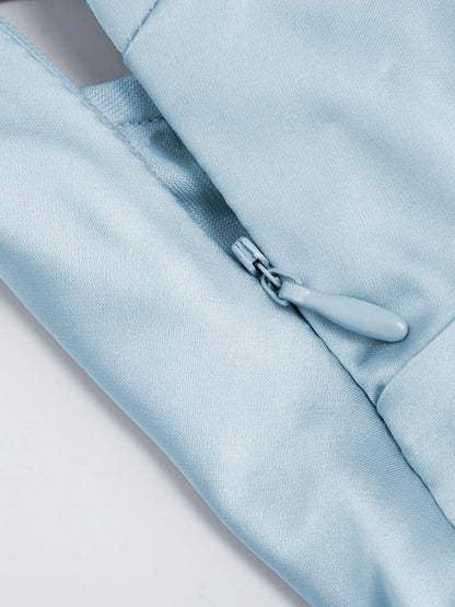 Vestido Maxi A-line con nudo y cuello halter de satén - Azul Cielo