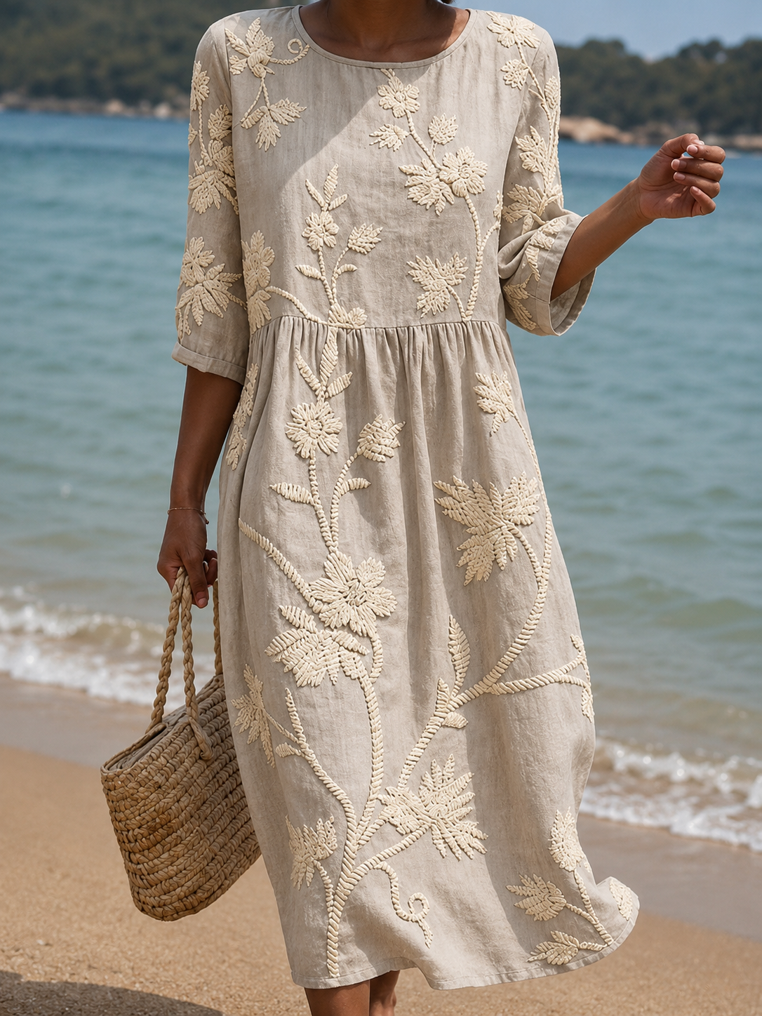 Vestido informal de mujer con estampado floral