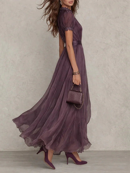 Julie I Vestido largo violeta con escote de lágrima y borde de encaje de gasa chiffon