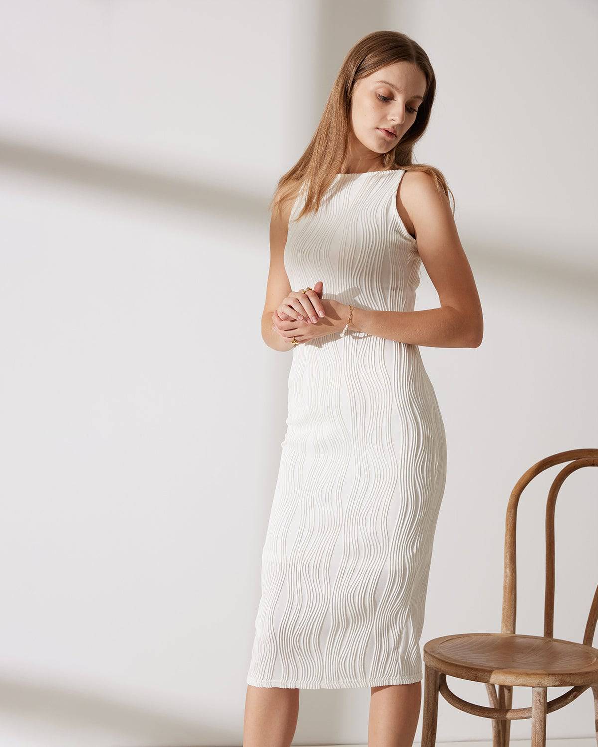 Vestido Midi Texturizado Efecto Ondas de Agua - Blanco