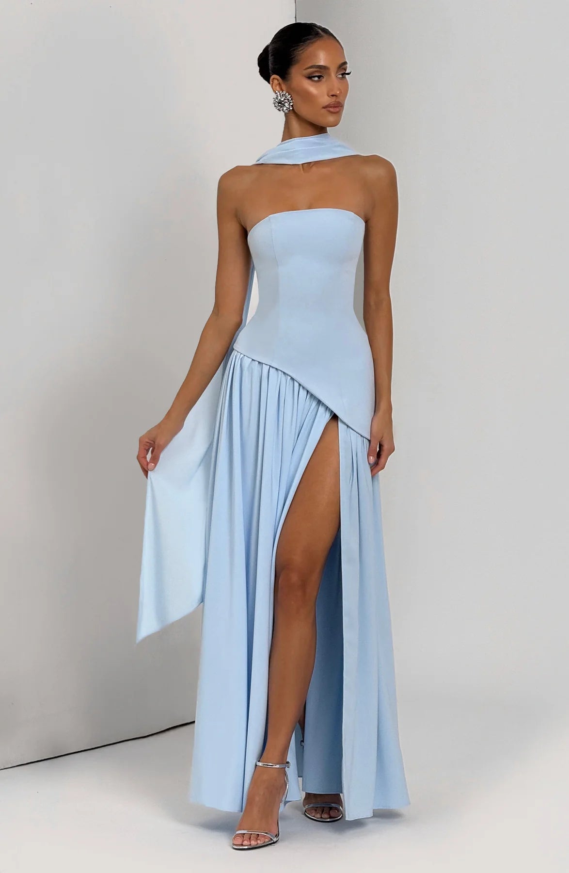 Aura Maxi Dress - Azul Bebe